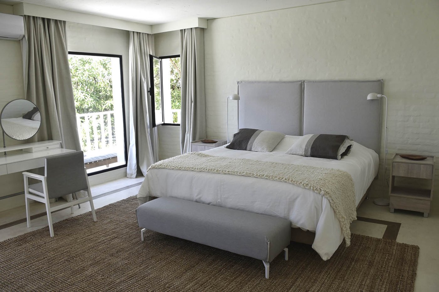 Room 11
