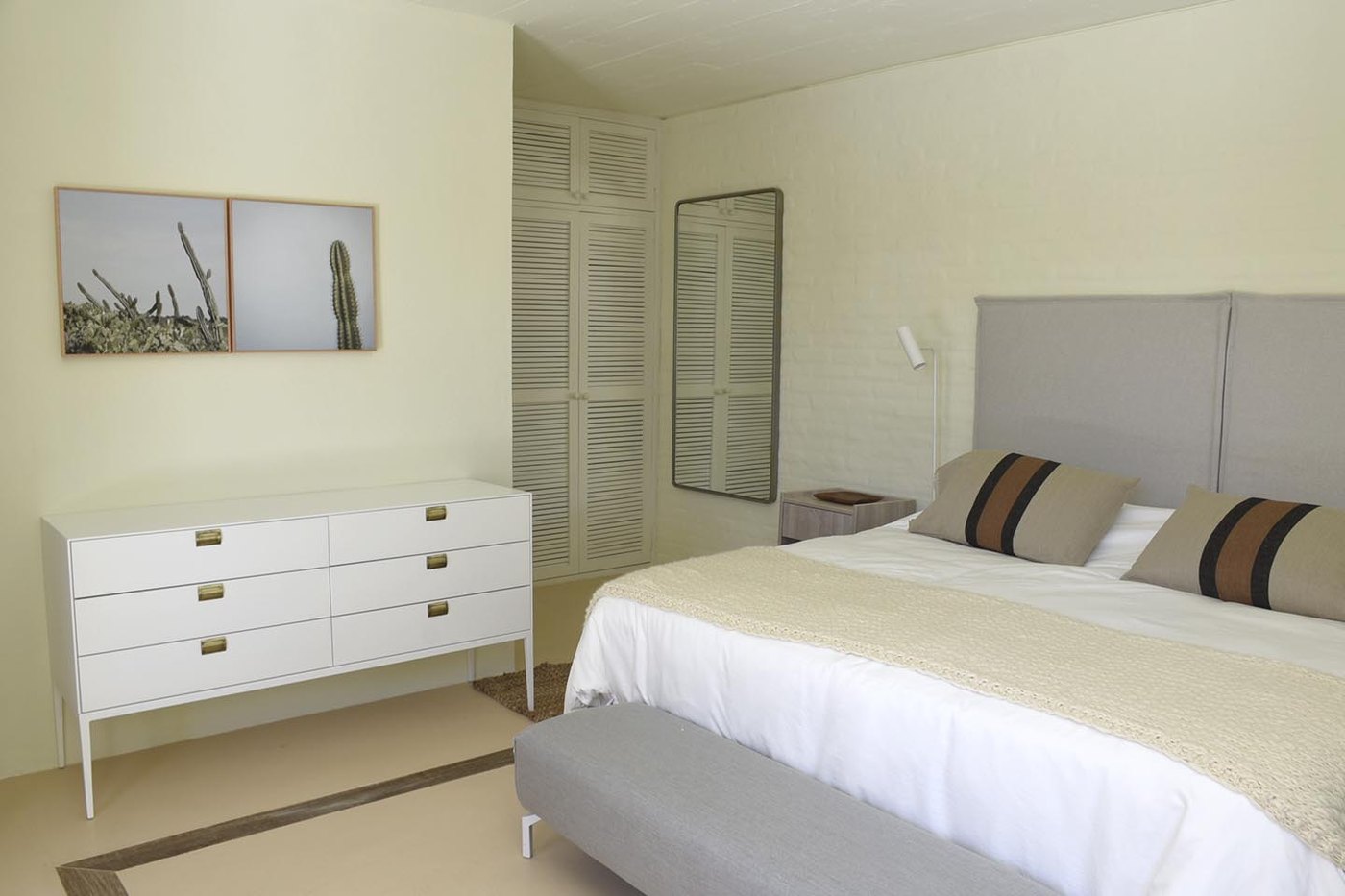 Room 2