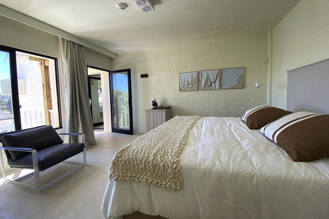 Room 6