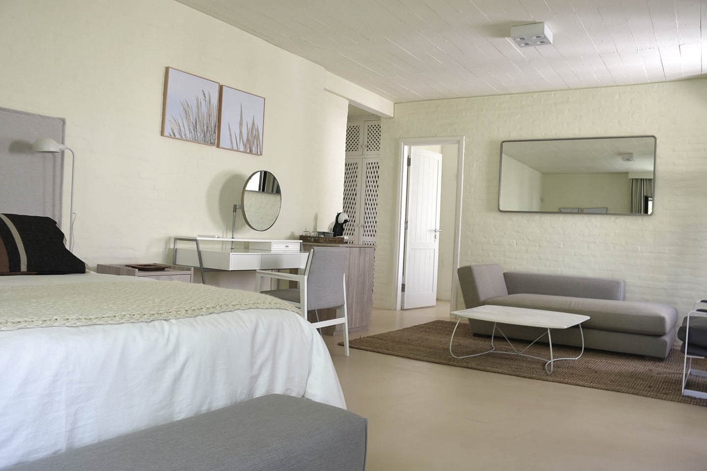 Room 7